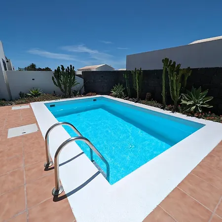 Casa Marta, Private Pool, Free Wifi 빌라 플라야블랑카